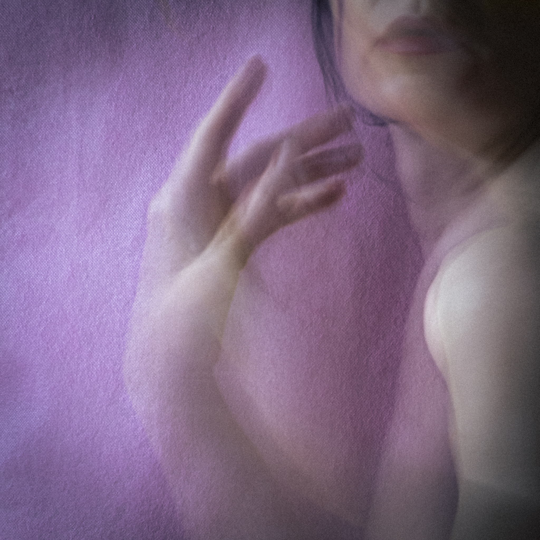 Maguy Bovier-Photographe-Créativité-Auto-Portrait-Ederlezi-Main-Danceuse Maguy Bovier-Photographe-Créativité-Auto-Portrait-Ederlezi-Main-Danceuse
